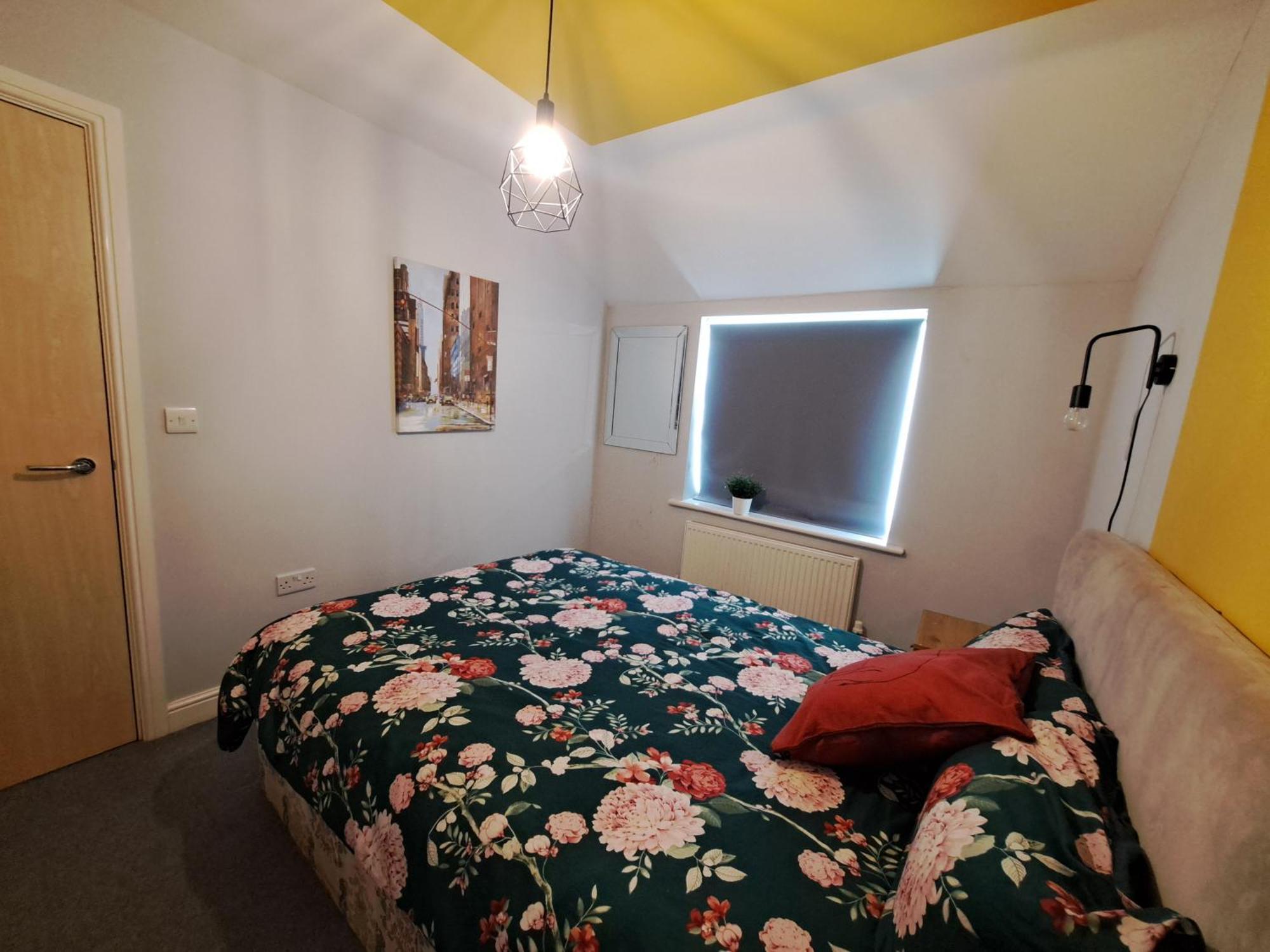 Private And Comfortable Room In Cosy Home Nottingham Bagian luar foto
